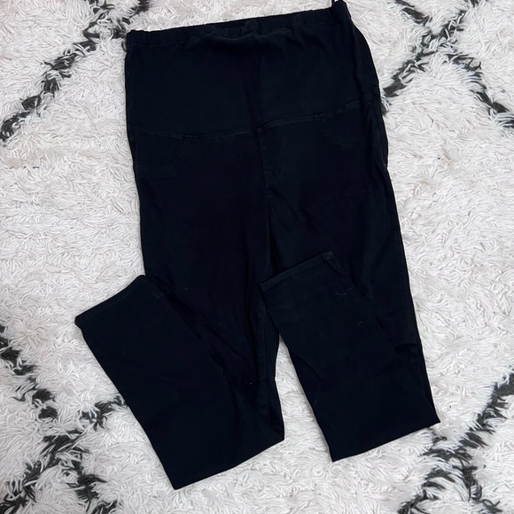 Black maternity Jeans - Picture 2 of 2